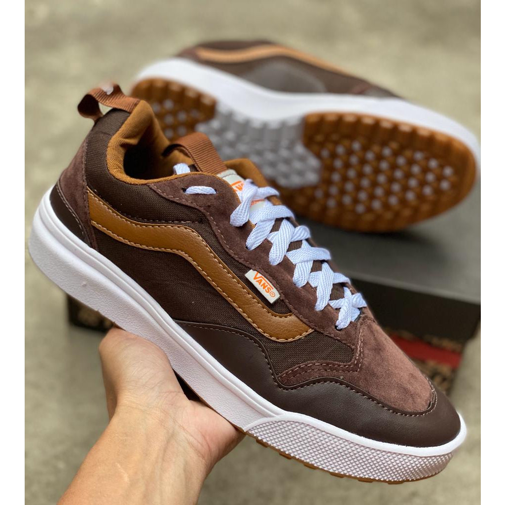 Tênis Vans Old Skool