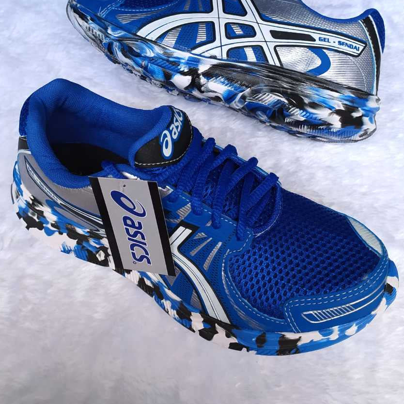 Tênis Esportivo Asics