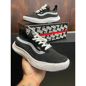 Tênis Vans Ultrarange VR3